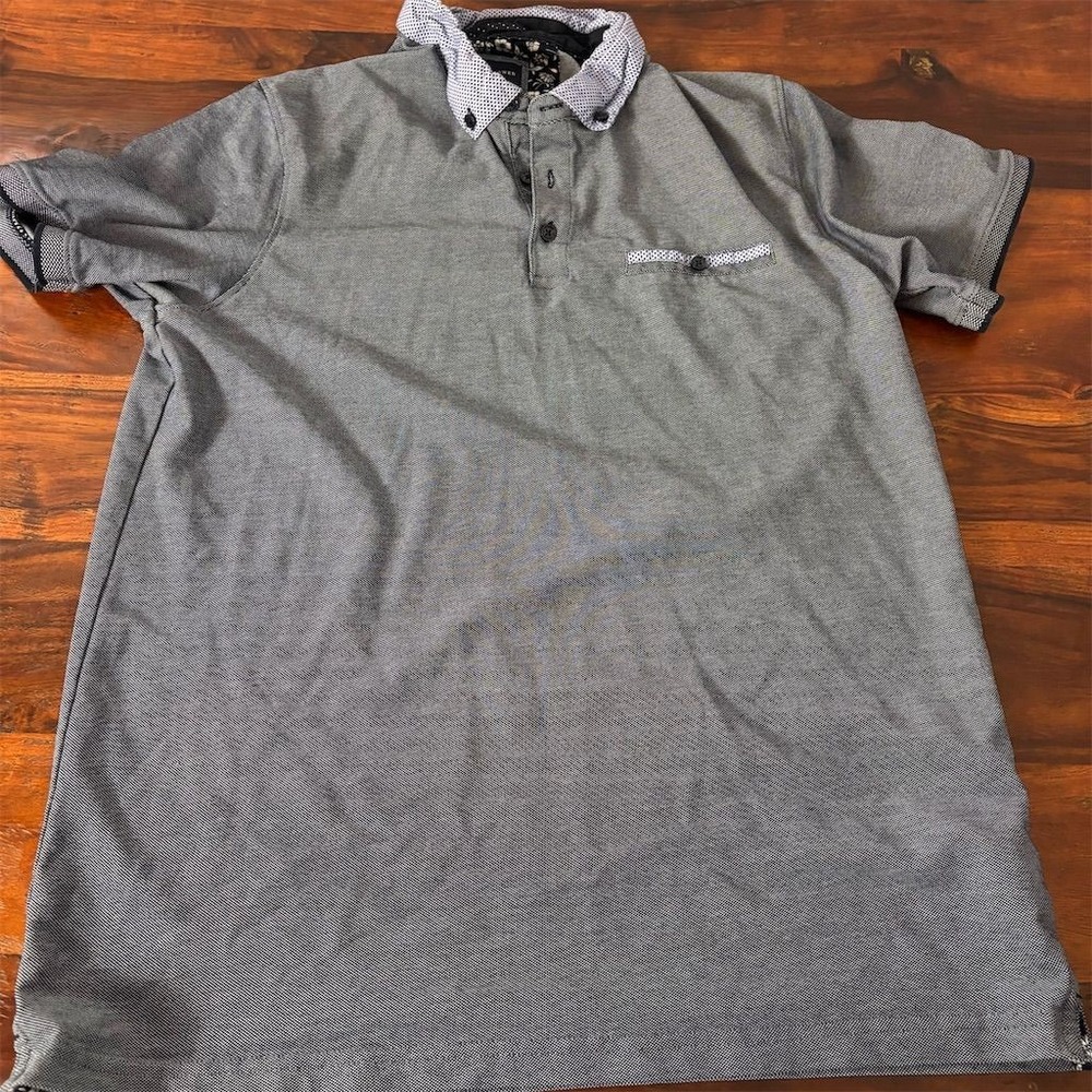 Denim & Flower Men's Gray Short Sleeve Polo Shirt Size M‎ Casual